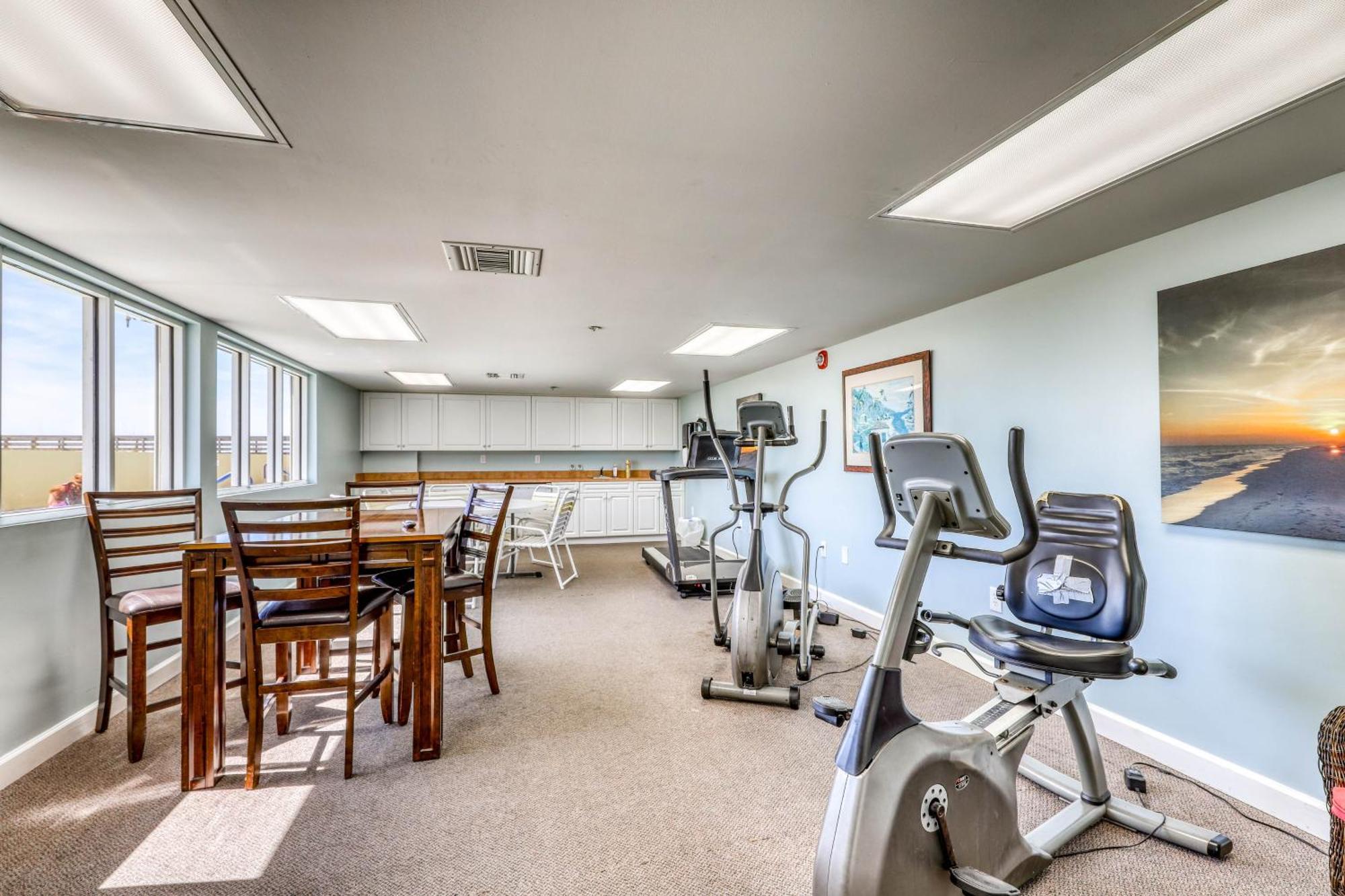 Pelican Isle Condominiums Форт Уолтон Бич Экстерьер фото